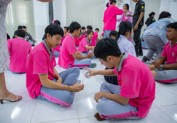 ภาพกิจกรรม  คณะวิทยาศาสตร์และเทคโนโลยี มหาวิทยาลัยราชภัฏกำแพงเพชร จัดกิจกรรมค่ายวิชาการเพื่อพัฒนากำลังคนด้านวิทยาศาสตร์และเทคโนโลยี ปีการศึกษา 2567 โรงเรียนราษฎร์ปรีชาวิทยาคม