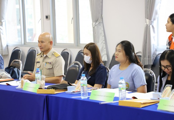 ภาพกิจกรรม  โปรแกรมวิชาสาธารณสุขศาสตร์ คณะวิทยาศาสตร์และเทคโนโลยี มหาวิทยาลัยราชภัฎกําแพงเพชร จัดกิจกรรมการพัฒนาศักยภาพเครือข่าย สถานประกอบการร่วมผลิต หัวข้อ การประชุมชี้แจงการปฏิบัติงานด้านสาธารณสุข ครั้งที่ 1