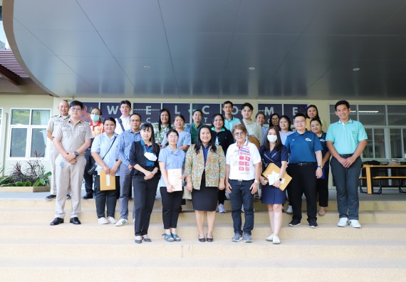 ภาพกิจกรรม  โปรแกรมวิชาสาธารณสุขศาสตร์ คณะวิทยาศาสตร์และเทคโนโลยี มหาวิทยาลัยราชภัฎกําแพงเพชร จัดกิจกรรมการพัฒนาศักยภาพเครือข่าย สถานประกอบการร่วมผลิต หัวข้อ การประชุมชี้แจงการปฏิบัติงานด้านสาธารณสุข ครั้งที่ 1