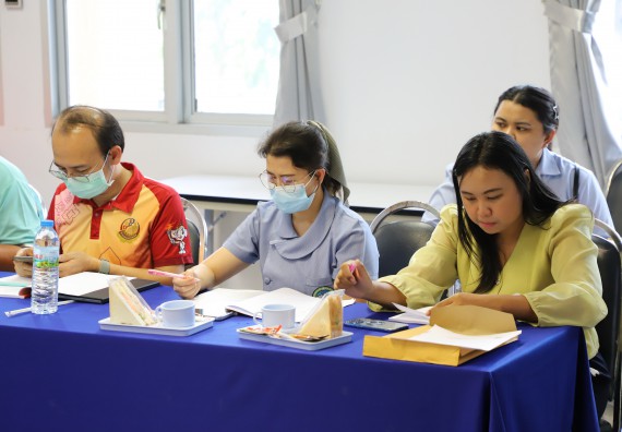 ภาพกิจกรรม  โปรแกรมวิชาสาธารณสุขศาสตร์ คณะวิทยาศาสตร์และเทคโนโลยี มหาวิทยาลัยราชภัฎกําแพงเพชร จัดกิจกรรมการพัฒนาศักยภาพเครือข่าย สถานประกอบการร่วมผลิต หัวข้อ การประชุมชี้แจงการปฏิบัติงานด้านสาธารณสุข ครั้งที่ 1