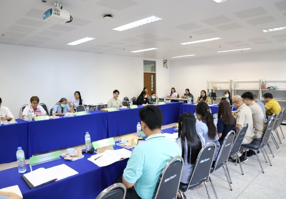 ภาพกิจกรรม  โปรแกรมวิชาสาธารณสุขศาสตร์ คณะวิทยาศาสตร์และเทคโนโลยี มหาวิทยาลัยราชภัฎกําแพงเพชร จัดกิจกรรมการพัฒนาศักยภาพเครือข่าย สถานประกอบการร่วมผลิต หัวข้อ การประชุมชี้แจงการปฏิบัติงานด้านสาธารณสุข ครั้งที่ 1