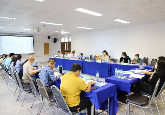 ภาพกิจกรรม  โปรแกรมวิชาสาธารณสุขศาสตร์ คณะวิทยาศาสตร์และเทคโนโลยี มหาวิทยาลัยราชภัฎกําแพงเพชร จัดกิจกรรมการพัฒนาศักยภาพเครือข่าย สถานประกอบการร่วมผลิต หัวข้อ การประชุมชี้แจงการปฏิบัติงานด้านสาธารณสุข ครั้งที่ 1