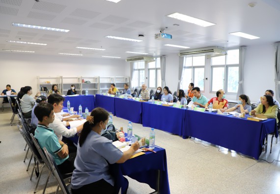 ภาพกิจกรรม  โปรแกรมวิชาสาธารณสุขศาสตร์ คณะวิทยาศาสตร์และเทคโนโลยี มหาวิทยาลัยราชภัฎกําแพงเพชร จัดกิจกรรมการพัฒนาศักยภาพเครือข่าย สถานประกอบการร่วมผลิต หัวข้อ การประชุมชี้แจงการปฏิบัติงานด้านสาธารณสุข ครั้งที่ 1