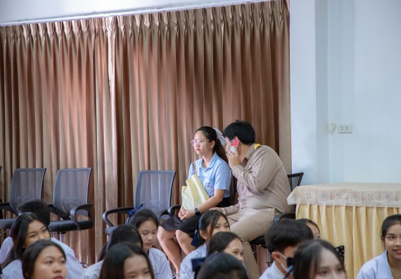 ภาพกิจกรรม  คณะวิทยาศาสตร์และเทคโนโลยี มหาวิทยาลัยราชภัฏกำแพงเพชร จัดกิจกรรมค่ายวิชาการเพื่อพัฒนากำลังคนด้านวิทยาศาสตร์และเทคโนโลยี ปีการศึกษา 2567 โรงเรียนคณฑีพิทยาคม