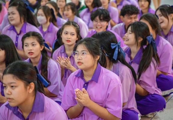 ภาพกิจกรรม  คณะวิทยาศาสตร์และเทคโนโลยี มหาวิทยาลัยราชภัฏกำแพงเพชร จัดกิจกรรมค่ายวิชาการเพื่อพัฒนากำลังคนด้านวิทยาศาสตร์และเทคโนโลยี ปีการศึกษา 2567 โรงเรียนคลองขลุงราษฎร์รังสรรค์