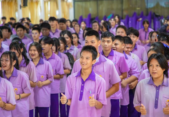 ภาพกิจกรรม  คณะวิทยาศาสตร์และเทคโนโลยี มหาวิทยาลัยราชภัฏกำแพงเพชร จัดกิจกรรมค่ายวิชาการเพื่อพัฒนากำลังคนด้านวิทยาศาสตร์และเทคโนโลยี ปีการศึกษา 2567 โรงเรียนคลองขลุงราษฎร์รังสรรค์