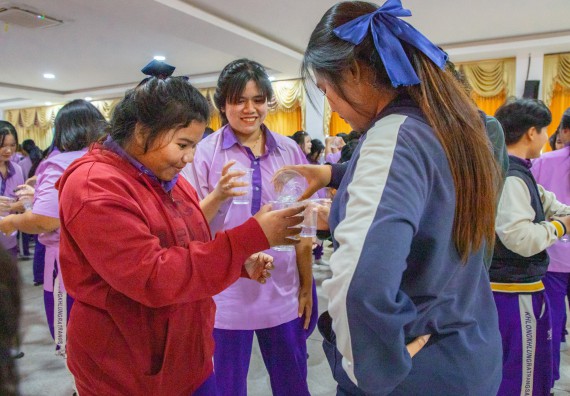 ภาพกิจกรรม  คณะวิทยาศาสตร์และเทคโนโลยี มหาวิทยาลัยราชภัฏกำแพงเพชร จัดกิจกรรมค่ายวิชาการเพื่อพัฒนากำลังคนด้านวิทยาศาสตร์และเทคโนโลยี ปีการศึกษา 2567 โรงเรียนคลองขลุงราษฎร์รังสรรค์