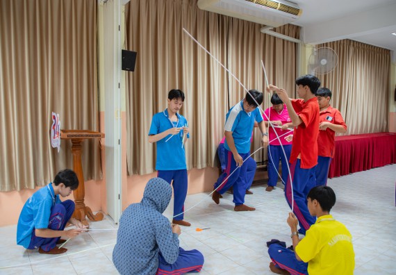 ภาพกิจกรรม   คณะวิทยาศาสตร์และเทคโนโลยี มหาวิทยาลัยราชภัฏกำแพงเพชร จัดกิจกรรมค่ายวิชาการเพื่อพัฒนากำลังคนด้านวิทยาศาสตร์และเทคโนโลยี ปีการศึกษา 2567 โรงเรียนนครไตรตรึงษ์