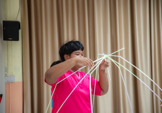 ภาพกิจกรรม   คณะวิทยาศาสตร์และเทคโนโลยี มหาวิทยาลัยราชภัฏกำแพงเพชร จัดกิจกรรมค่ายวิชาการเพื่อพัฒนากำลังคนด้านวิทยาศาสตร์และเทคโนโลยี ปีการศึกษา 2567 โรงเรียนนครไตรตรึงษ์