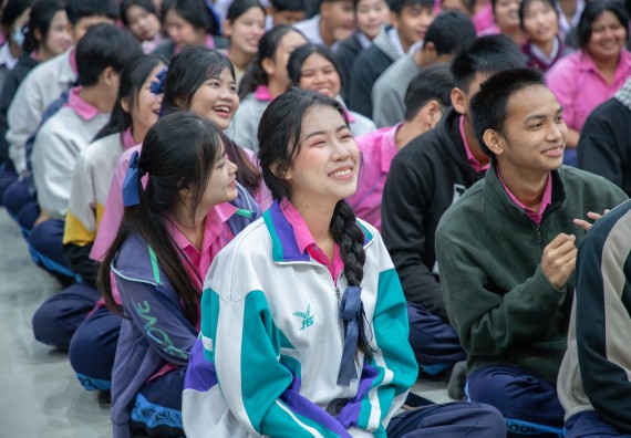 ภาพกิจกรรม คณะวิทยาศาสตร์และเทคโนโลยี มหาวิทยาลัยราชภัฏกำแพงเพชร จัดกิจกรรมค่ายวิชาการเพื่อพัฒนากำลังคนด้านวิทยาศาสตร์และเทคโนโลยี ปีการศึกษา 2567  โรงเรียนระหานวิทยา