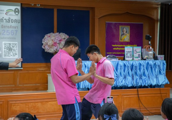 ภาพกิจกรรม คณะวิทยาศาสตร์และเทคโนโลยี มหาวิทยาลัยราชภัฏกำแพงเพชร จัดกิจกรรมค่ายวิชาการเพื่อพัฒนากำลังคนด้านวิทยาศาสตร์และเทคโนโลยี ปีการศึกษา 2567  โรงเรียนระหานวิทยา