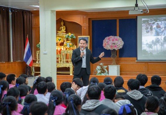 ภาพกิจกรรม คณะวิทยาศาสตร์และเทคโนโลยี มหาวิทยาลัยราชภัฏกำแพงเพชร จัดกิจกรรมค่ายวิชาการเพื่อพัฒนากำลังคนด้านวิทยาศาสตร์และเทคโนโลยี ปีการศึกษา 2567  โรงเรียนระหานวิทยา