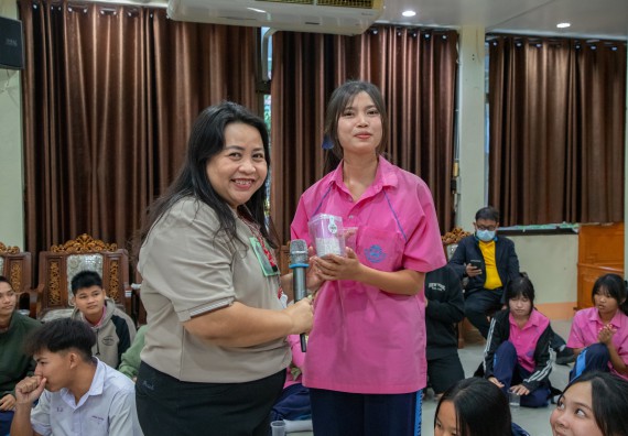 ภาพกิจกรรม คณะวิทยาศาสตร์และเทคโนโลยี มหาวิทยาลัยราชภัฏกำแพงเพชร จัดกิจกรรมค่ายวิชาการเพื่อพัฒนากำลังคนด้านวิทยาศาสตร์และเทคโนโลยี ปีการศึกษา 2567  โรงเรียนระหานวิทยา