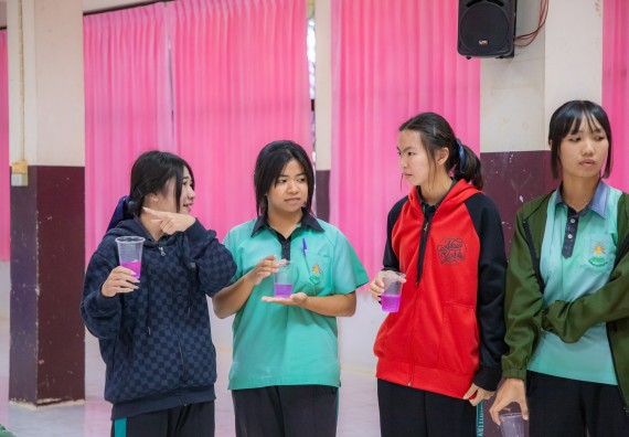 ภาพกิจกรรม  คณะวิทยาศาสตร์และเทคโนโลยี มหาวิทยาลัยราชภัฏกำแพงเพชร จัดกิจกรรมค่ายวิชาการเพื่อพัฒนากำลังคนด้านวิทยาศาสตร์และเทคโนโลยี ปีการศึกษา 2567 โรงเรียนปางมะค่าวิทยาคม