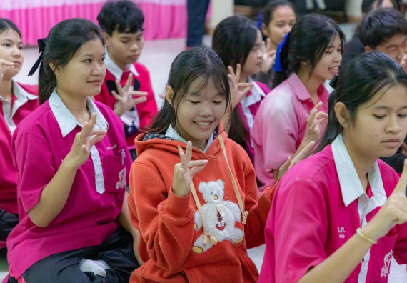 ภาพกิจกรรม  คณะวิทยาศาสตร์และเทคโนโลยี มหาวิทยาลัยราชภัฏกำแพงเพชร จัดกิจกรรมค่ายวิชาการเพื่อพัฒนากำลังคนด้านวิทยาศาสตร์และเทคโนโลยี ปีการศึกษา 2567  โรงเรียนนาบ่อคำวิทยาคม