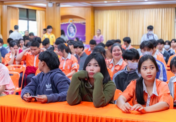 ภาพกิจกรรม  คณะวิทยาศาสตร์และเทคโนโลยี มหาวิทยาลัยราชภัฏกำแพงเพชร จัดกิจกรรมค่ายวิชาการเพื่อพัฒนากำลังคนด้านวิทยาศาสตร์และเทคโนโลยี ปีการศึกษา 2567 โรงเรียนปางศิลาทองศึกษา