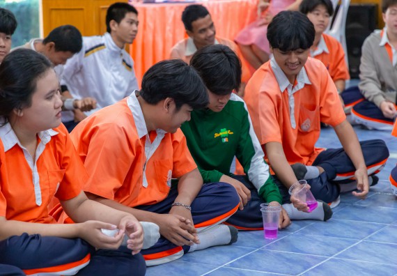 ภาพกิจกรรม  คณะวิทยาศาสตร์และเทคโนโลยี มหาวิทยาลัยราชภัฏกำแพงเพชร จัดกิจกรรมค่ายวิชาการเพื่อพัฒนากำลังคนด้านวิทยาศาสตร์และเทคโนโลยี ปีการศึกษา 2567 โรงเรียนปางศิลาทองศึกษา