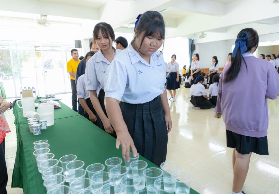 ภาพกิจกรรม  คณะวิทยาศาสตร์และเทคโนโลยี มหาวิทยาลัยราชภัฏกำแพงเพชร จัดกิจกรรมค่ายวิชาการเพื่อพัฒนากำลังคนด้านวิทยาศาสตร์และเทคโนโลยี ปีการศึกษา 2567  โรงเรียนหนองกองพิทยาคม