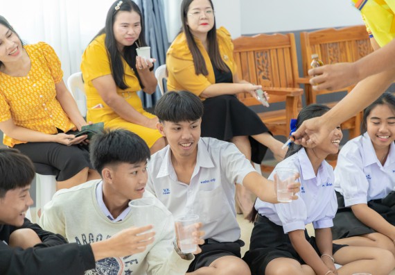 ภาพกิจกรรม  คณะวิทยาศาสตร์และเทคโนโลยี มหาวิทยาลัยราชภัฏกำแพงเพชร จัดกิจกรรมค่ายวิชาการเพื่อพัฒนากำลังคนด้านวิทยาศาสตร์และเทคโนโลยี ปีการศึกษา 2567  โรงเรียนหนองกองพิทยาคม