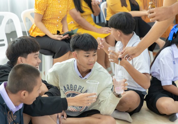 ภาพกิจกรรม  คณะวิทยาศาสตร์และเทคโนโลยี มหาวิทยาลัยราชภัฏกำแพงเพชร จัดกิจกรรมค่ายวิชาการเพื่อพัฒนากำลังคนด้านวิทยาศาสตร์และเทคโนโลยี ปีการศึกษา 2567  โรงเรียนหนองกองพิทยาคม