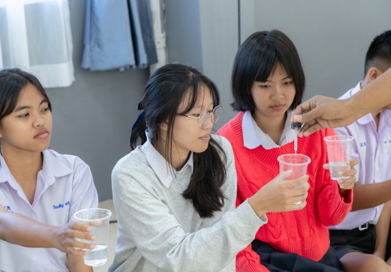 ภาพกิจกรรม  คณะวิทยาศาสตร์และเทคโนโลยี มหาวิทยาลัยราชภัฏกำแพงเพชร จัดกิจกรรมค่ายวิชาการเพื่อพัฒนากำลังคนด้านวิทยาศาสตร์และเทคโนโลยี ปีการศึกษา 2567  โรงเรียนหนองกองพิทยาคม