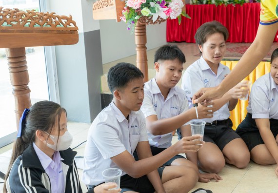 ภาพกิจกรรม  คณะวิทยาศาสตร์และเทคโนโลยี มหาวิทยาลัยราชภัฏกำแพงเพชร จัดกิจกรรมค่ายวิชาการเพื่อพัฒนากำลังคนด้านวิทยาศาสตร์และเทคโนโลยี ปีการศึกษา 2567  โรงเรียนหนองกองพิทยาคม