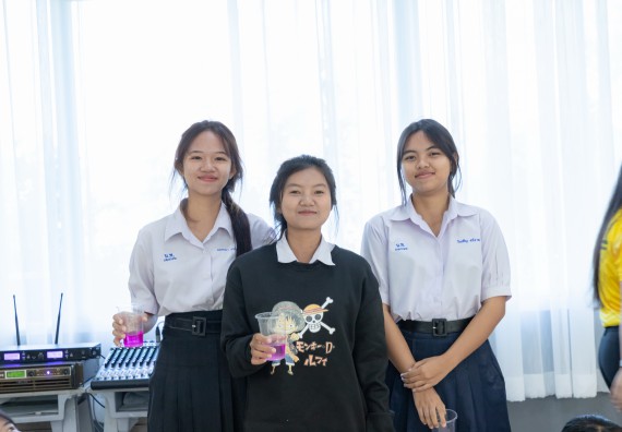 ภาพกิจกรรม  คณะวิทยาศาสตร์และเทคโนโลยี มหาวิทยาลัยราชภัฏกำแพงเพชร จัดกิจกรรมค่ายวิชาการเพื่อพัฒนากำลังคนด้านวิทยาศาสตร์และเทคโนโลยี ปีการศึกษา 2567  โรงเรียนหนองกองพิทยาคม