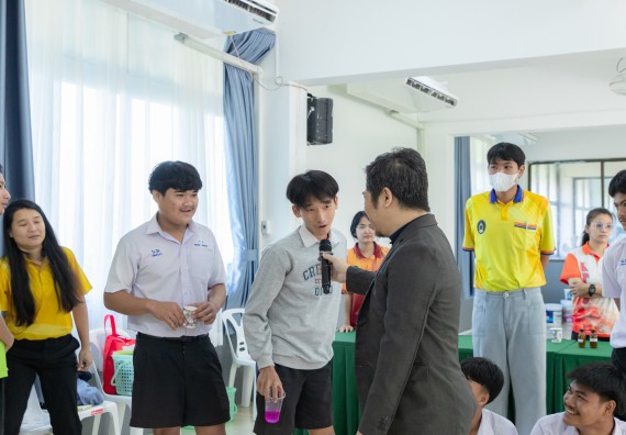 ภาพกิจกรรม  คณะวิทยาศาสตร์และเทคโนโลยี มหาวิทยาลัยราชภัฏกำแพงเพชร จัดกิจกรรมค่ายวิชาการเพื่อพัฒนากำลังคนด้านวิทยาศาสตร์และเทคโนโลยี ปีการศึกษา 2567  โรงเรียนหนองกองพิทยาคม