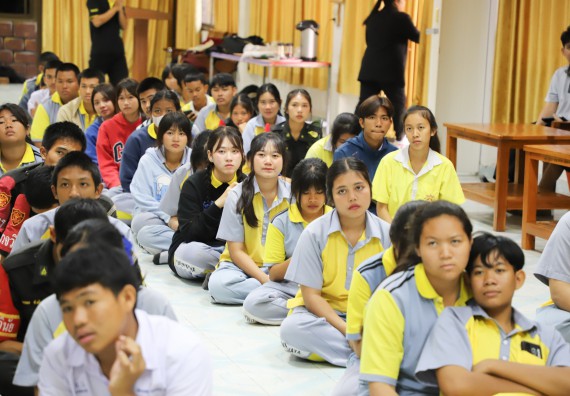 ภาพกิจกรรม  คณะวิทยาศาสตร์และเทคโนโลยี มหาวิทยาลัยราชภัฏกำแพงเพชร จัดกิจกรรมค่ายวิชาการเพื่อพัฒนากำลังคนด้านวิทยาศาสตร์และเทคโนโลยี ปีการศึกษา 2567  โรงเรียนสลกบาตรวิทยา