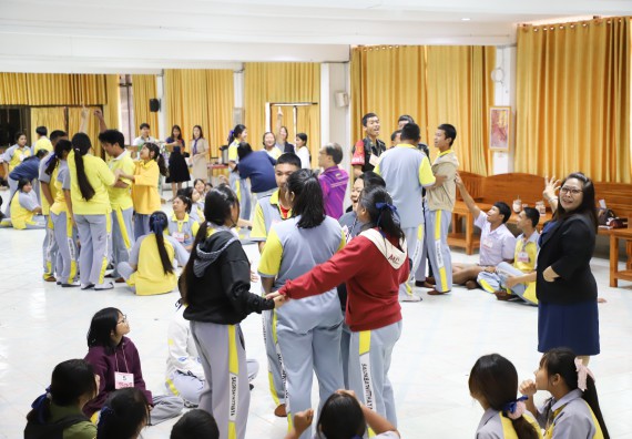 ภาพกิจกรรม  คณะวิทยาศาสตร์และเทคโนโลยี มหาวิทยาลัยราชภัฏกำแพงเพชร จัดกิจกรรมค่ายวิชาการเพื่อพัฒนากำลังคนด้านวิทยาศาสตร์และเทคโนโลยี ปีการศึกษา 2567  โรงเรียนสลกบาตรวิทยา