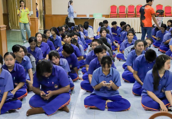 ภาพกิจกรรม  คณะวิทยาศาสตร์และเทคโนโลยี มหาวิทยาลัยราชภัฏกำแพงเพชร จัดกิจกรรมค่ายวิชาการเพื่อพัฒนากำลังคนด้านวิทยาศาสตร์และเทคโนโลยี ปีการศึกษา 2567 โรงเรียนไทรงามพิทยาคม