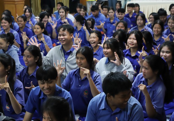 ภาพกิจกรรม  คณะวิทยาศาสตร์และเทคโนโลยี มหาวิทยาลัยราชภัฏกำแพงเพชร จัดกิจกรรมค่ายวิชาการเพื่อพัฒนากำลังคนด้านวิทยาศาสตร์และเทคโนโลยี ปีการศึกษา 2567 โรงเรียนไทรงามพิทยาคม