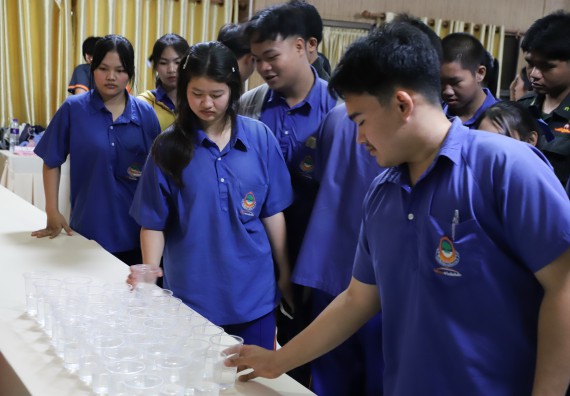 ภาพกิจกรรม  คณะวิทยาศาสตร์และเทคโนโลยี มหาวิทยาลัยราชภัฏกำแพงเพชร จัดกิจกรรมค่ายวิชาการเพื่อพัฒนากำลังคนด้านวิทยาศาสตร์และเทคโนโลยี ปีการศึกษา 2567 โรงเรียนไทรงามพิทยาคม