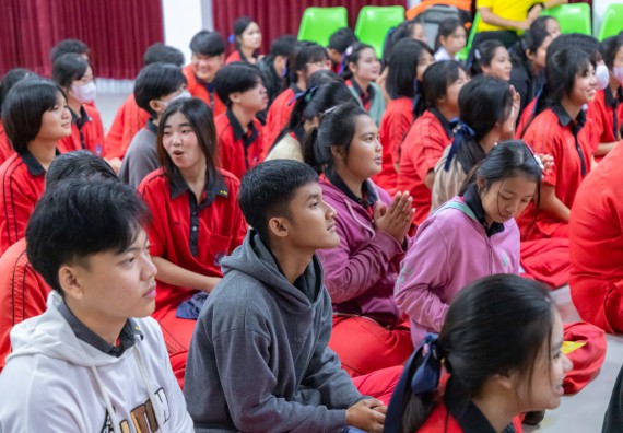 ภาพกิจกรรม  คณะวิทยาศาสตร์และเทคโนโลยี มหาวิทยาลัยราชภัฏกำแพงเพชร จัดกิจกรรมค่ายวิชาการเพื่อพัฒนากำลังคนด้านวิทยาศาสตร์และเทคโนโลยี ปีการศึกษา 2567 โรงเรียนพรานกระต่ายพิทยาคม