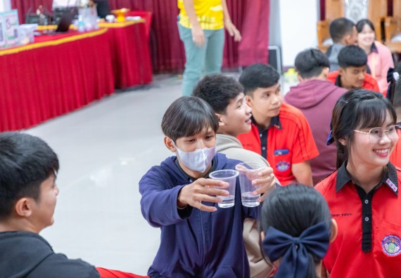 ภาพกิจกรรม  คณะวิทยาศาสตร์และเทคโนโลยี มหาวิทยาลัยราชภัฏกำแพงเพชร จัดกิจกรรมค่ายวิชาการเพื่อพัฒนากำลังคนด้านวิทยาศาสตร์และเทคโนโลยี ปีการศึกษา 2567 โรงเรียนพรานกระต่ายพิทยาคม