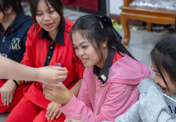 ภาพกิจกรรม  คณะวิทยาศาสตร์และเทคโนโลยี มหาวิทยาลัยราชภัฏกำแพงเพชร จัดกิจกรรมค่ายวิชาการเพื่อพัฒนากำลังคนด้านวิทยาศาสตร์และเทคโนโลยี ปีการศึกษา 2567 โรงเรียนพรานกระต่ายพิทยาคม