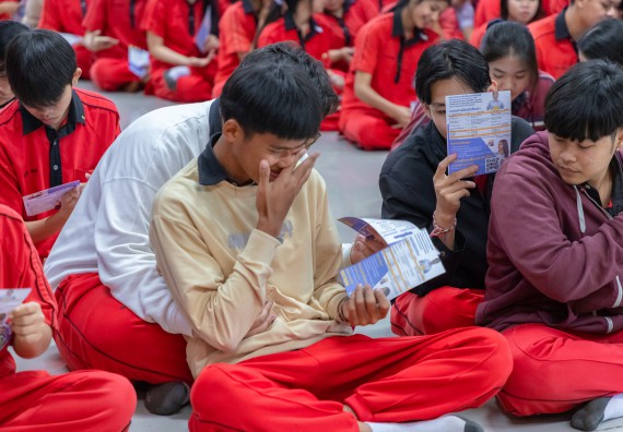 ภาพกิจกรรม  คณะวิทยาศาสตร์และเทคโนโลยี มหาวิทยาลัยราชภัฏกำแพงเพชร จัดกิจกรรมค่ายวิชาการเพื่อพัฒนากำลังคนด้านวิทยาศาสตร์และเทคโนโลยี ปีการศึกษา 2567 โรงเรียนพรานกระต่ายพิทยาคม