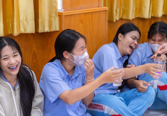 ภาพกิจกรรม  คณะวิทยาศาสตร์และเทคโนโลยี มหาวิทยาลัยราชภัฏกำแพงเพชร จัดกิจกรรมค่ายวิชาการเพื่อพัฒนากำลังคนด้านวิทยาศาสตร์และเทคโนโลยี ปีการศึกษา 2567  โรงเรียนทุ่งทรายวิทยา