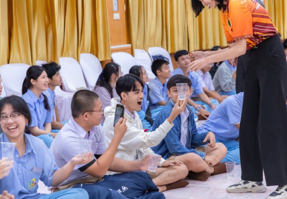 ภาพกิจกรรม  คณะวิทยาศาสตร์และเทคโนโลยี มหาวิทยาลัยราชภัฏกำแพงเพชร จัดกิจกรรมค่ายวิชาการเพื่อพัฒนากำลังคนด้านวิทยาศาสตร์และเทคโนโลยี ปีการศึกษา 2567  โรงเรียนทุ่งทรายวิทยา