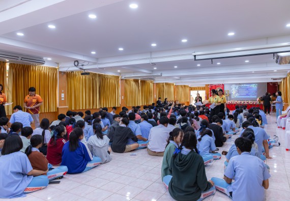 ภาพกิจกรรม  คณะวิทยาศาสตร์และเทคโนโลยี มหาวิทยาลัยราชภัฏกำแพงเพชร จัดกิจกรรมค่ายวิชาการเพื่อพัฒนากำลังคนด้านวิทยาศาสตร์และเทคโนโลยี ปีการศึกษา 2567  โรงเรียนทุ่งทรายวิทยา