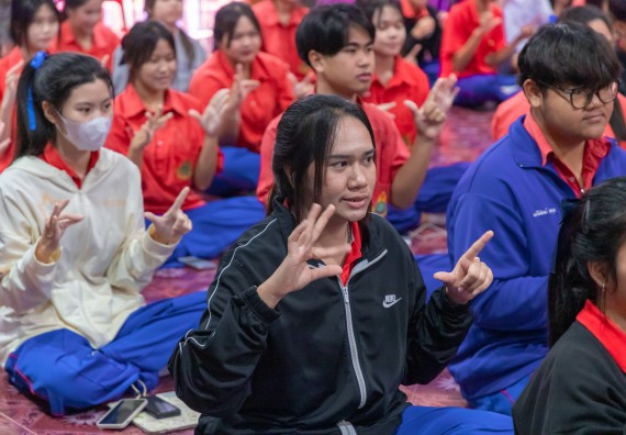 ภาพกิจกรรม  คณะวิทยาศาสตร์และเทคโนโลยี มหาวิทยาลัยราชภัฏกำแพงเพชร จัดกิจกรรมค่ายวิชาการเพื่อพัฒนากำลังคนด้านวิทยาศาสตร์และเทคโนโลยี ปีการศึกษา 2567 โรงเรียนเฉลิมพระเกียรติสมเด็จพระศรีนครินทร์ ฯ