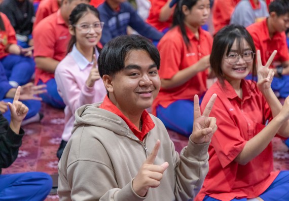 ภาพกิจกรรม  คณะวิทยาศาสตร์และเทคโนโลยี มหาวิทยาลัยราชภัฏกำแพงเพชร จัดกิจกรรมค่ายวิชาการเพื่อพัฒนากำลังคนด้านวิทยาศาสตร์และเทคโนโลยี ปีการศึกษา 2567 โรงเรียนเฉลิมพระเกียรติสมเด็จพระศรีนครินทร์ ฯ