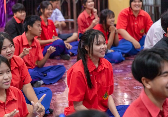 ภาพกิจกรรม  คณะวิทยาศาสตร์และเทคโนโลยี มหาวิทยาลัยราชภัฏกำแพงเพชร จัดกิจกรรมค่ายวิชาการเพื่อพัฒนากำลังคนด้านวิทยาศาสตร์และเทคโนโลยี ปีการศึกษา 2567 โรงเรียนเฉลิมพระเกียรติสมเด็จพระศรีนครินทร์ ฯ