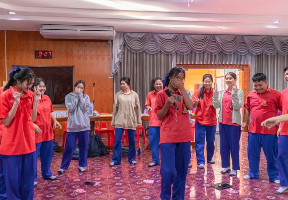 ภาพกิจกรรม  คณะวิทยาศาสตร์และเทคโนโลยี มหาวิทยาลัยราชภัฏกำแพงเพชร จัดกิจกรรมค่ายวิชาการเพื่อพัฒนากำลังคนด้านวิทยาศาสตร์และเทคโนโลยี ปีการศึกษา 2567 โรงเรียนเฉลิมพระเกียรติสมเด็จพระศรีนครินทร์ ฯ