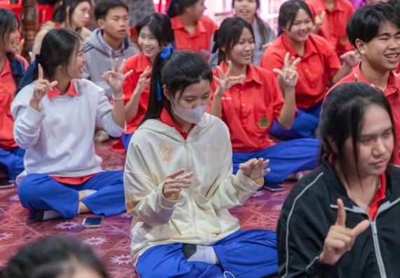 ภาพกิจกรรม  คณะวิทยาศาสตร์และเทคโนโลยี มหาวิทยาลัยราชภัฏกำแพงเพชร จัดกิจกรรมค่ายวิชาการเพื่อพัฒนากำลังคนด้านวิทยาศาสตร์และเทคโนโลยี ปีการศึกษา 2567 โรงเรียนเฉลิมพระเกียรติสมเด็จพระศรีนครินทร์ ฯ