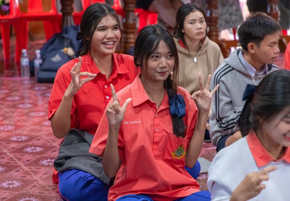 ภาพกิจกรรม  คณะวิทยาศาสตร์และเทคโนโลยี มหาวิทยาลัยราชภัฏกำแพงเพชร จัดกิจกรรมค่ายวิชาการเพื่อพัฒนากำลังคนด้านวิทยาศาสตร์และเทคโนโลยี ปีการศึกษา 2567 โรงเรียนเฉลิมพระเกียรติสมเด็จพระศรีนครินทร์ ฯ