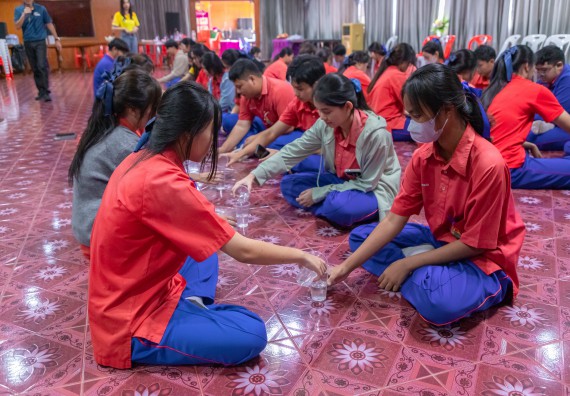 ภาพกิจกรรม  คณะวิทยาศาสตร์และเทคโนโลยี มหาวิทยาลัยราชภัฏกำแพงเพชร จัดกิจกรรมค่ายวิชาการเพื่อพัฒนากำลังคนด้านวิทยาศาสตร์และเทคโนโลยี ปีการศึกษา 2567 โรงเรียนเฉลิมพระเกียรติสมเด็จพระศรีนครินทร์ ฯ