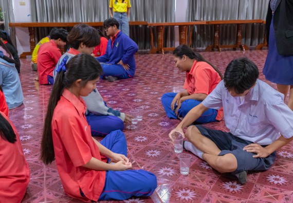 ภาพกิจกรรม  คณะวิทยาศาสตร์และเทคโนโลยี มหาวิทยาลัยราชภัฏกำแพงเพชร จัดกิจกรรมค่ายวิชาการเพื่อพัฒนากำลังคนด้านวิทยาศาสตร์และเทคโนโลยี ปีการศึกษา 2567 โรงเรียนเฉลิมพระเกียรติสมเด็จพระศรีนครินทร์ ฯ