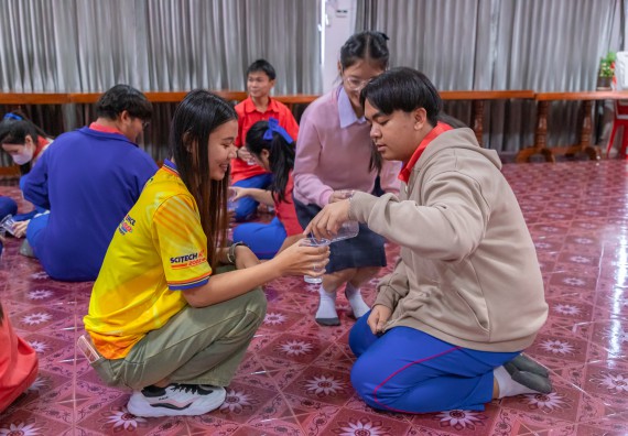 ภาพกิจกรรม  คณะวิทยาศาสตร์และเทคโนโลยี มหาวิทยาลัยราชภัฏกำแพงเพชร จัดกิจกรรมค่ายวิชาการเพื่อพัฒนากำลังคนด้านวิทยาศาสตร์และเทคโนโลยี ปีการศึกษา 2567 โรงเรียนเฉลิมพระเกียรติสมเด็จพระศรีนครินทร์ ฯ