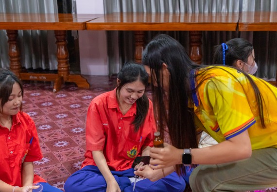 ภาพกิจกรรม  คณะวิทยาศาสตร์และเทคโนโลยี มหาวิทยาลัยราชภัฏกำแพงเพชร จัดกิจกรรมค่ายวิชาการเพื่อพัฒนากำลังคนด้านวิทยาศาสตร์และเทคโนโลยี ปีการศึกษา 2567 โรงเรียนเฉลิมพระเกียรติสมเด็จพระศรีนครินทร์ ฯ